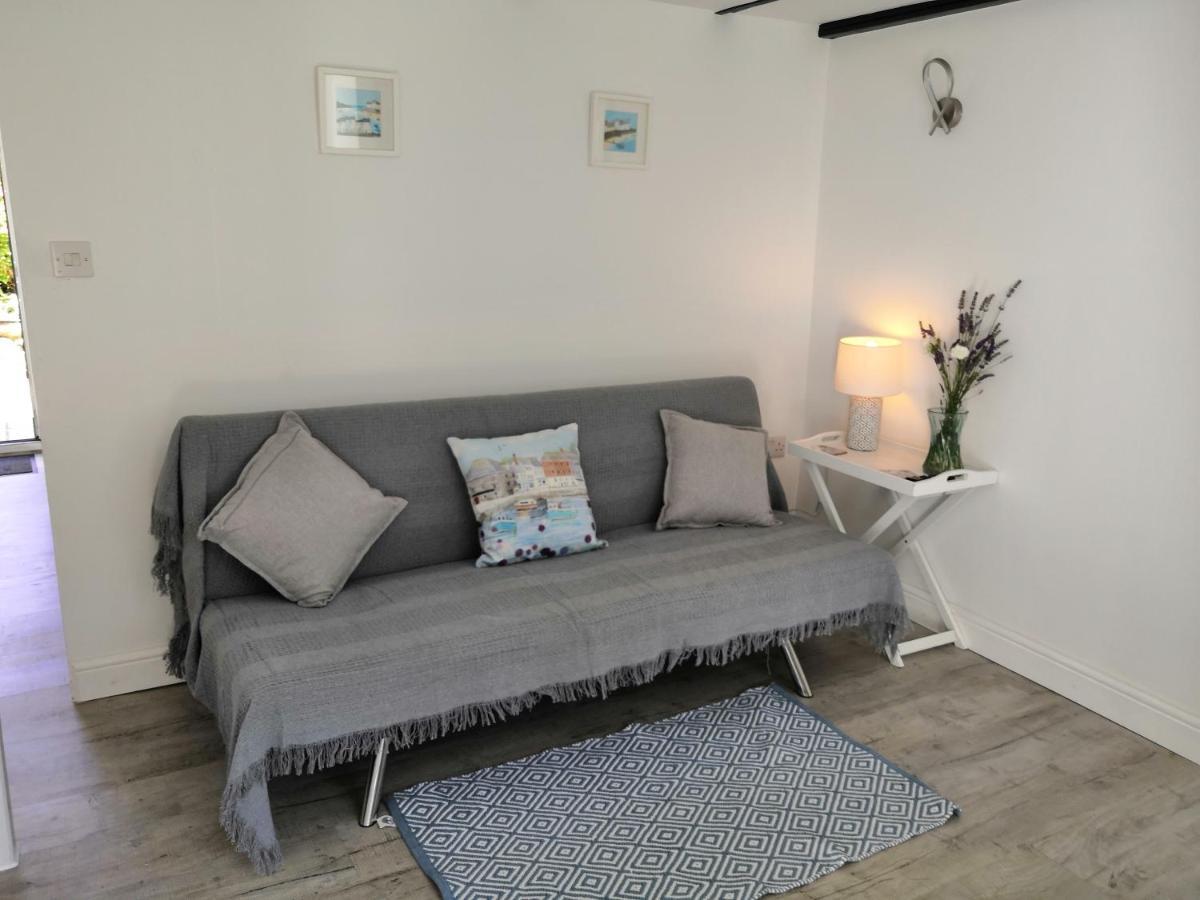 Captivating Isolde Cottage With Pool Near St Ives Camborne Exterior foto