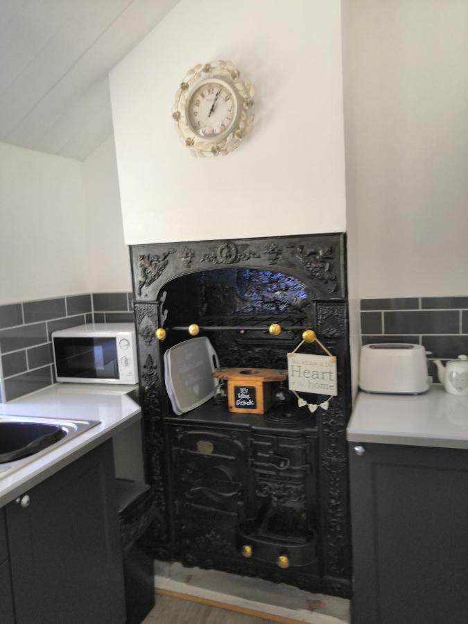 Captivating Isolde Cottage With Pool Near St Ives Camborne Exterior foto