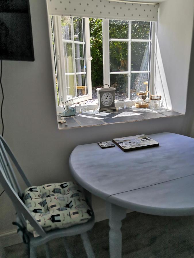Captivating Isolde Cottage With Pool Near St Ives Camborne Exterior foto